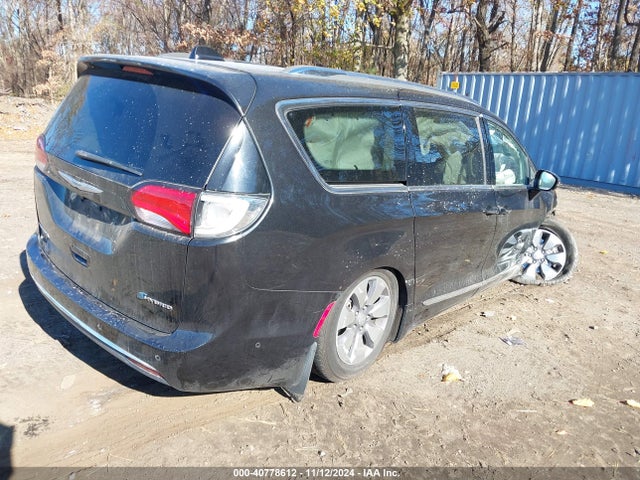 2C4RC1N72HR666126 Chrysler Pacifica Hybrid Platinum