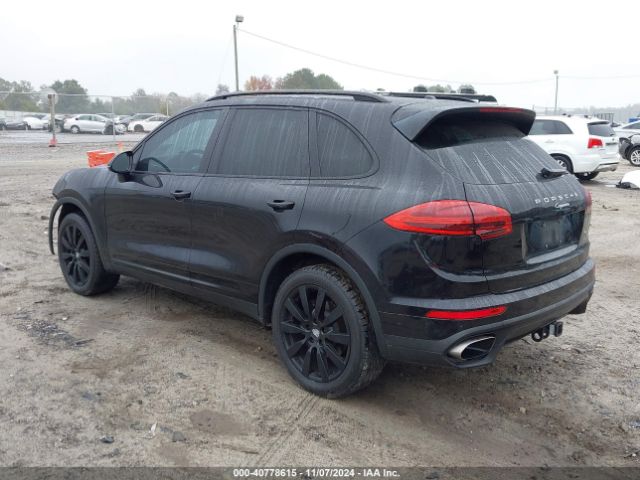 2016 PORSCHE CAYENNE WP1AA2A29GKA08463 Photo 2
