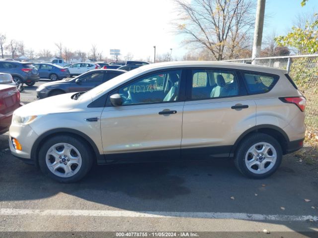 1FMCU0F79HUF00373 Ford ESCAPE S