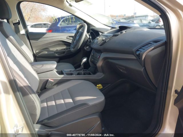 1FMCU0F79HUF00373 Ford ESCAPE S