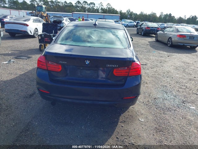 WBA3C3C54EF984543 BMW 320i Xdrive