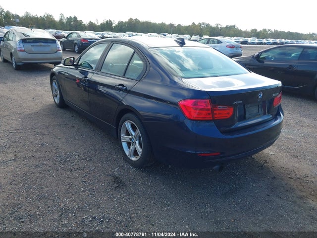 WBA3C3C54EF984543 BMW 320i Xdrive