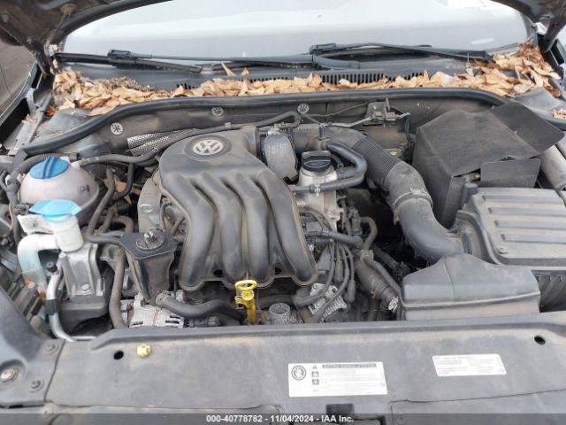 3VW1K7AJ8FM352731 Volkswagen Jetta 2.0l S