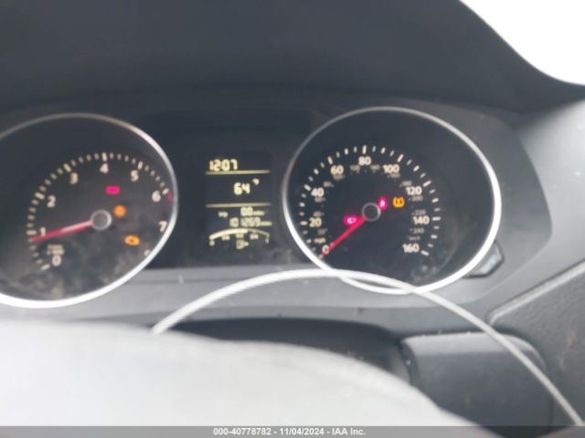 3VW1K7AJ8FM352731 Volkswagen Jetta 2.0l S