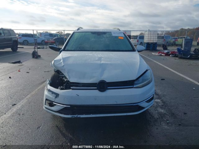 3VW117AU0KM509577 Volkswagen Golf Sportwagen 1.8t S