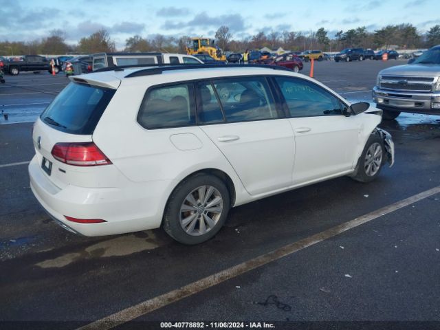 3VW117AU0KM509577 Volkswagen Golf Sportwagen 1.8t S