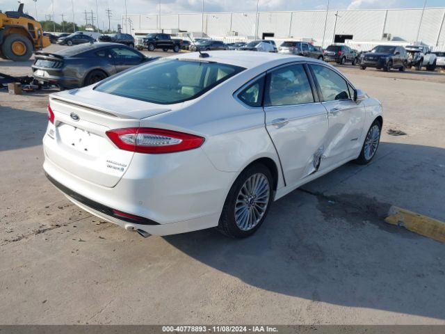 3FA6P0RU6ER224463 Ford Fusion Hybrid Titanium