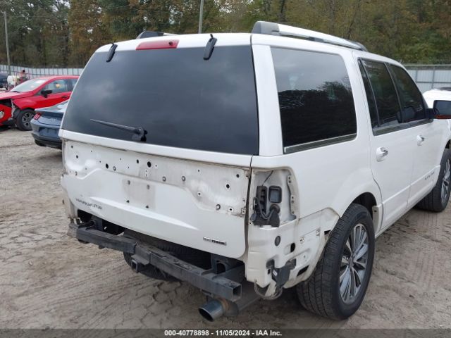 5LMJJ2HT0FEJ02995 Lincoln Navigator