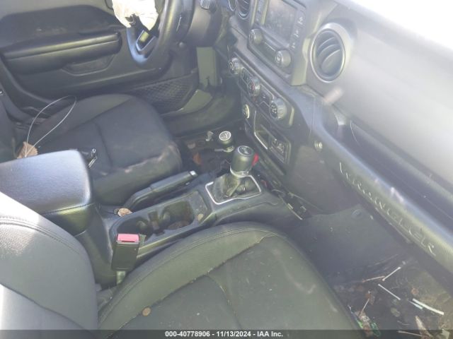 1C4HJXAGXMW626405 Jeep Wrangler Willys Sport 4x4