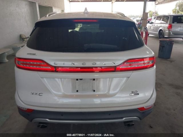 5LMCJ1C99GUJ05044 Lincoln Mkc Premier