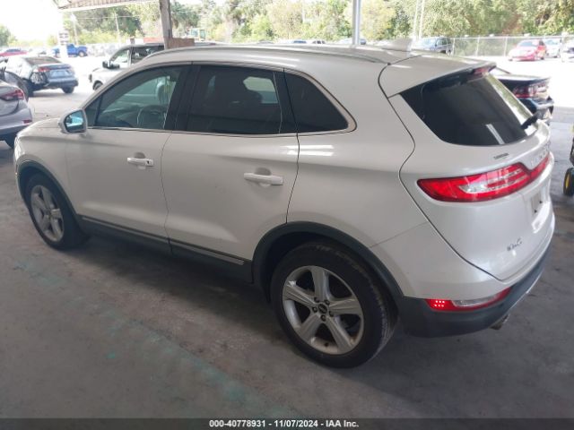 5LMCJ1C99GUJ05044 Lincoln Mkc Premier