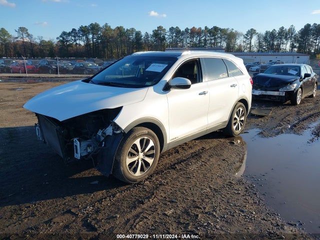 5XYPHDA58HG234577 KIA Sorento 3.3l Ex