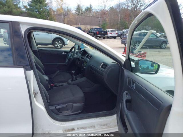 3VW1K7AJ1EM434914 Volkswagen Jetta 2.0l S