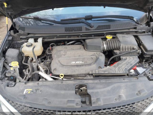 2018 CHRYSLER PACIFICA 2C4RC1BG1JR142685 Photo 9