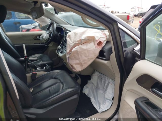 2018 CHRYSLER PACIFICA 2C4RC1BG1JR142685 Photo 4