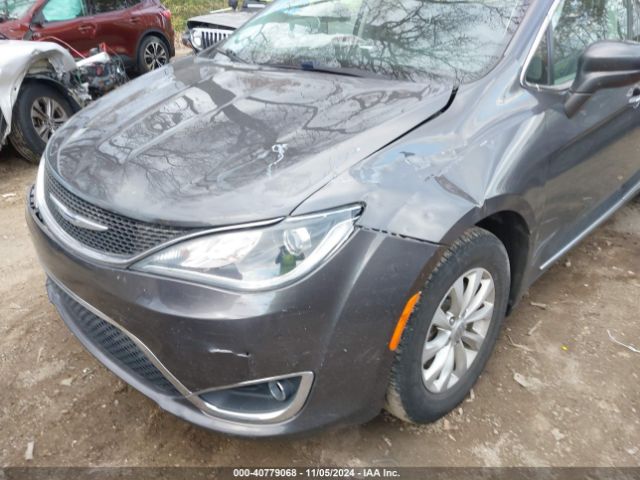 2018 CHRYSLER PACIFICA 2C4RC1BG1JR142685 Photo 5