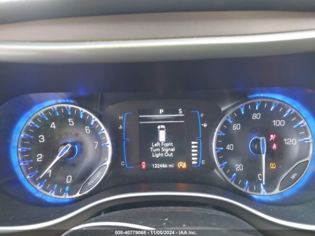 2018 CHRYSLER PACIFICA 2C4RC1BG1JR142685 Photo 6