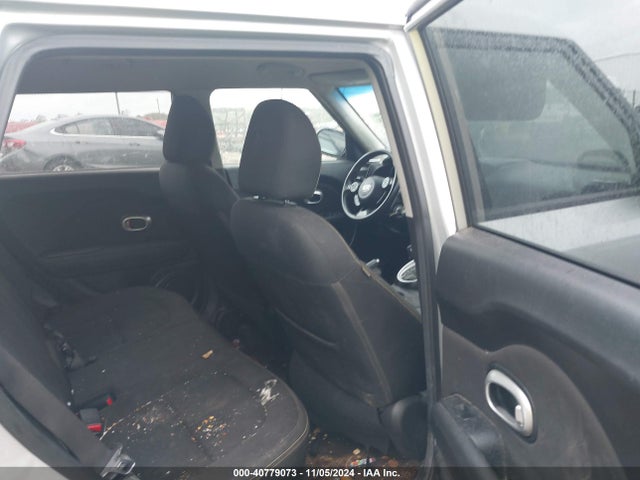 KIA SOUL + 2015 KNDJP3A51F7784703 Image 8