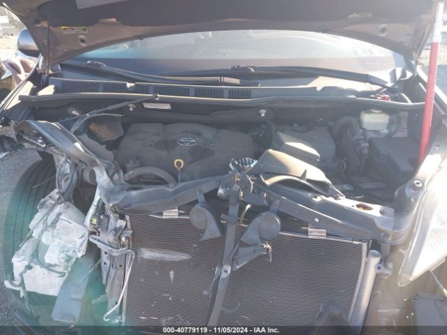 5TDYZ3DC4HS778129 Toyota Sienna Xle 8 Passenger