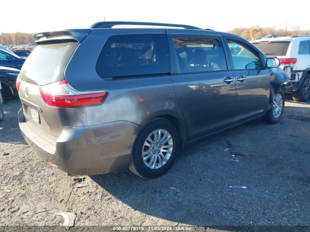 5TDYZ3DC4HS778129 Toyota Sienna Xle 8 Passenger