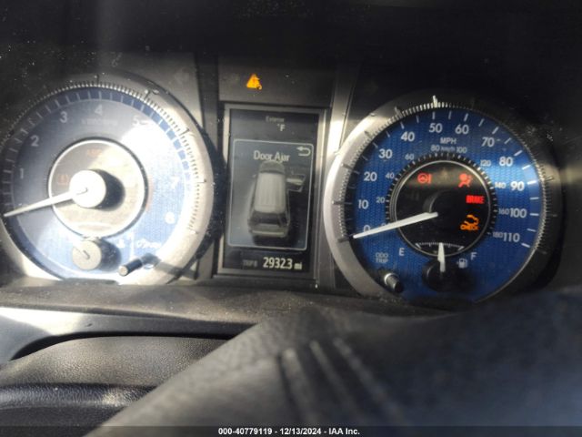 5TDYZ3DC4HS778129 Toyota Sienna Xle 8 Passenger