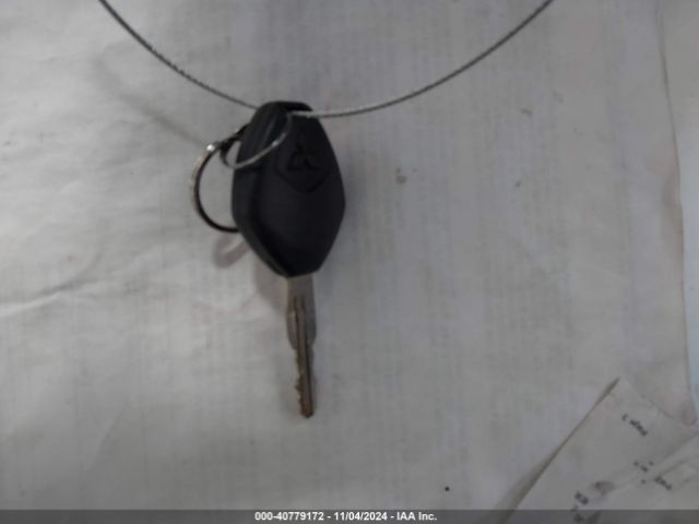 ML32A3HJ8FH039033 Mitsubishi Mirage De/rf