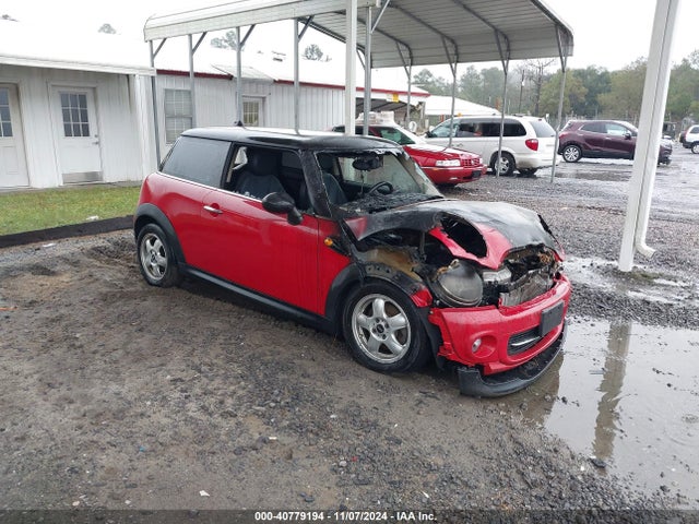 2011 MINI COOPER WMWSU3C58BT096450 Photo 0