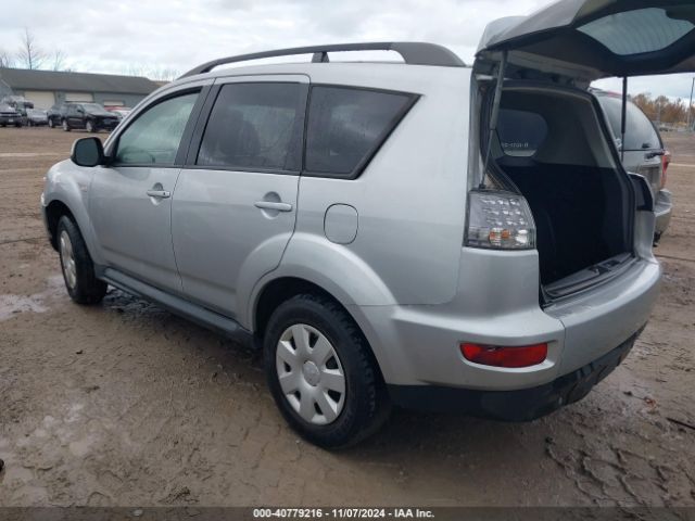 2011 MITSUBISHI OUTLANDER JA4AS2AW4BU007052 Photo 2
