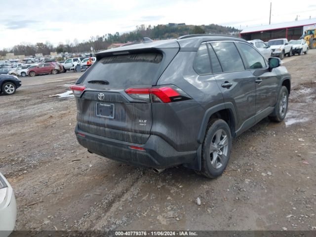 2T3P1RFV0RC396167 Toyota Rav4 Xle