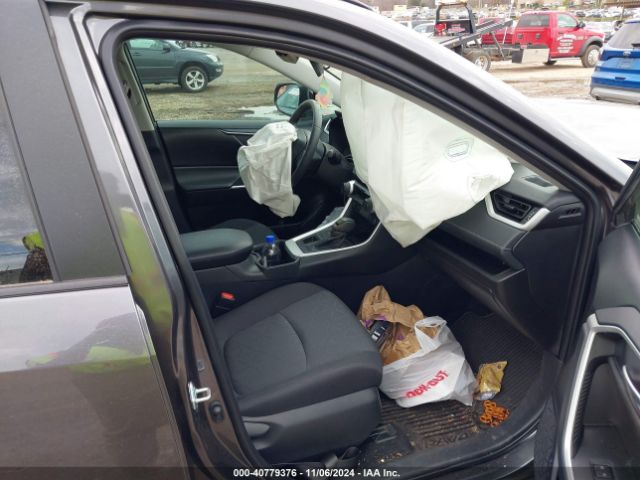 2T3P1RFV0RC396167 Toyota Rav4 Xle