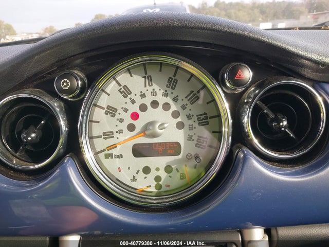 2006 MINI COOPER WMWRF33576TG15831 Photo 6