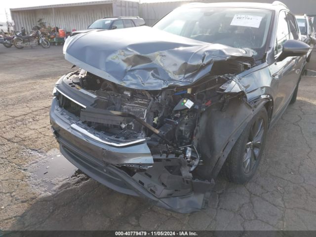 3VV2B7AX0NM030046 Volkswagen Tiguan 2.0t Se