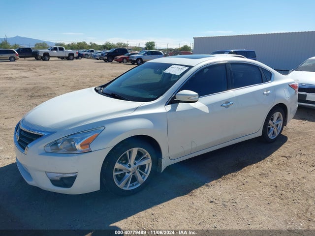 Nissan Altima 2.5 Sv 2015 1N4AL3AP8FC209122 Image 2