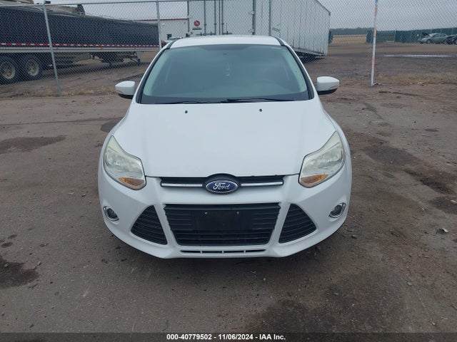Ford FOCUS SE 2014 1FADP3K23EL156297 Image 6