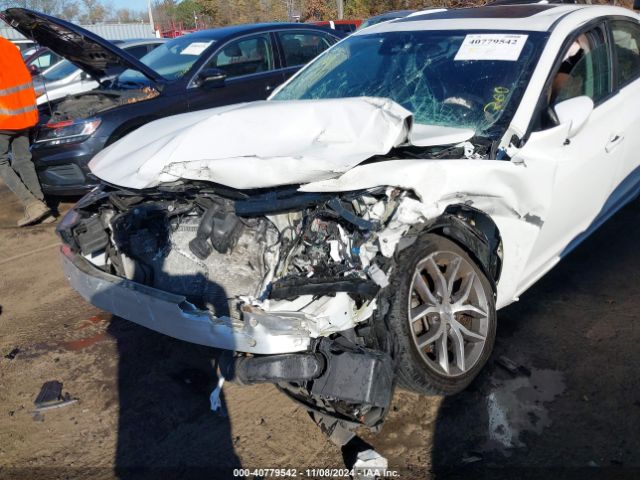 19UDE2F70KA010481 Acura Ilx Premium Package/technology Package