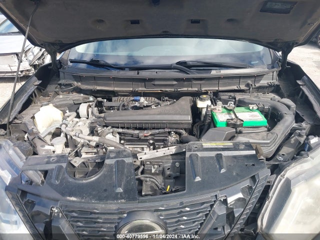 Nissan ROGUE SV 2018 5N1AT2MT5JC788684 Image 10