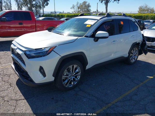 Toyota Rav4 Xle Premium 2022 2T3C1RFV4NW185948 Image 2