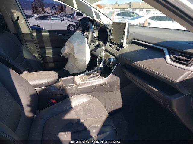 Toyota Rav4 Xle Premium 2022 2T3C1RFV4NW185948 Image 5