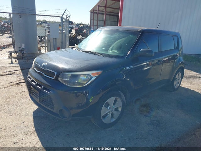 KIA Soul 2016 KNDJN2A23G7246205 Image 2