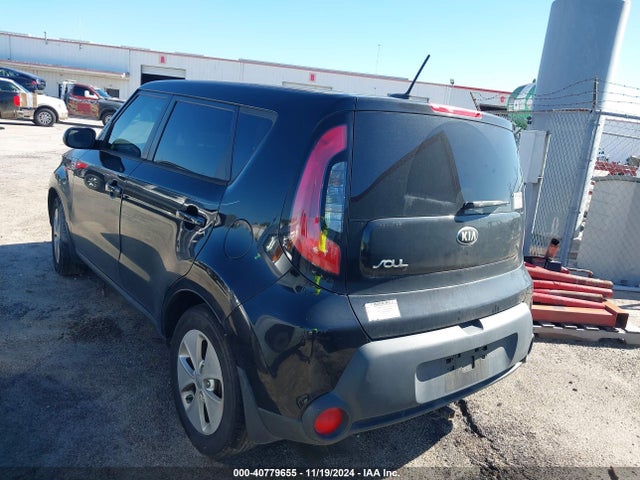 KIA Soul 2016 KNDJN2A23G7246205 Image 3
