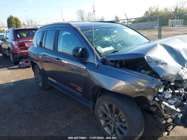 Jeep Compass 75th Anniversary 2016 1C4NJCBB6GD801098 Image 13