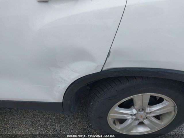 KL7CJKSB4LB320688 Chevrolet Trax Fwd Ls