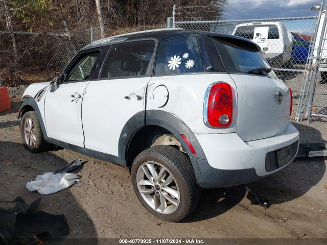 2012 MINI COOPER COUNTRYMAN WMWZB3C51CWM06197 Photo 2