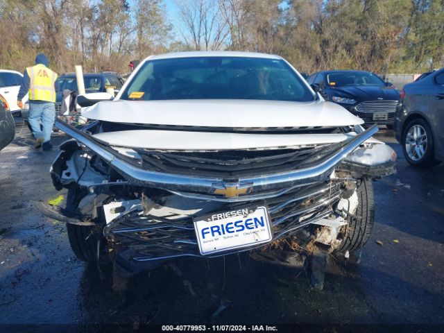 1G1ZD5ST5NF140896 Chevrolet Malibu Fwd Lt