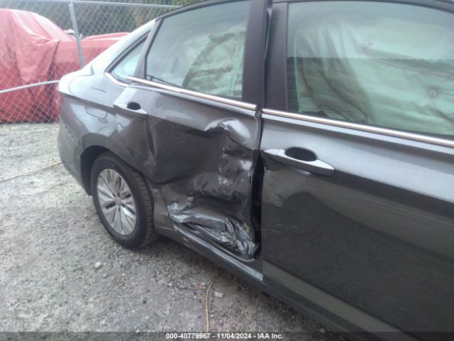 3VWC57BU2KM026569 Volkswagen Jetta 1.4t R-line/1.4t S/1.4t Se