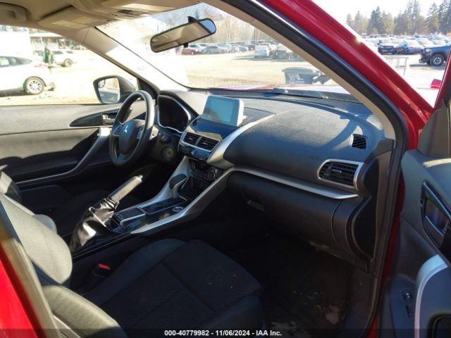 JA4AT4AA9JZ048131 Mitsubishi Eclipse Cross Le