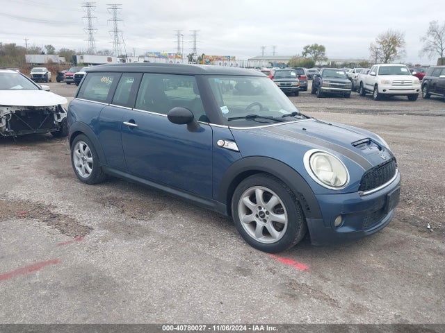 2010 MINI COOPER S CLUBMAN WMWMM3C57ATP93891 Photo 0