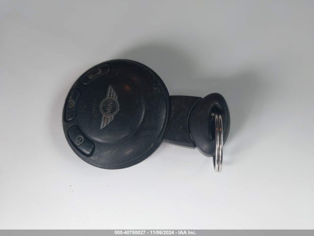 2010 MINI COOPER S CLUBMAN WMWMM3C57ATP93891 Photo 10