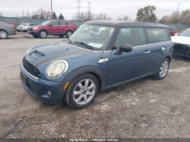 2010 MINI COOPER S CLUBMAN WMWMM3C57ATP93891 Photo 1