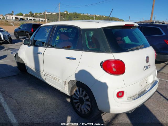 2014 FIAT 500L ZFBCFABHXEZ012943 Photo 2